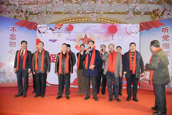 会长合唱600