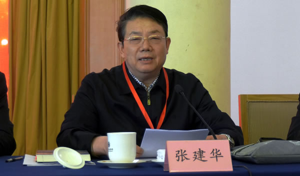 张振富