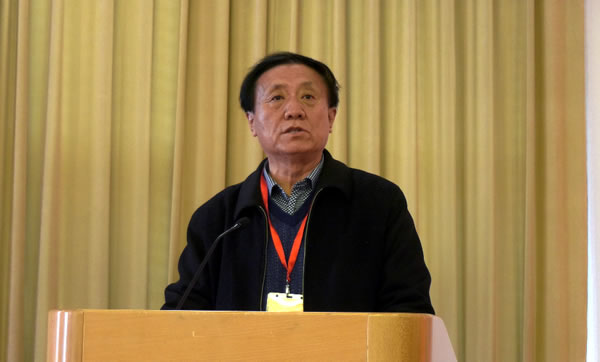 荣向林