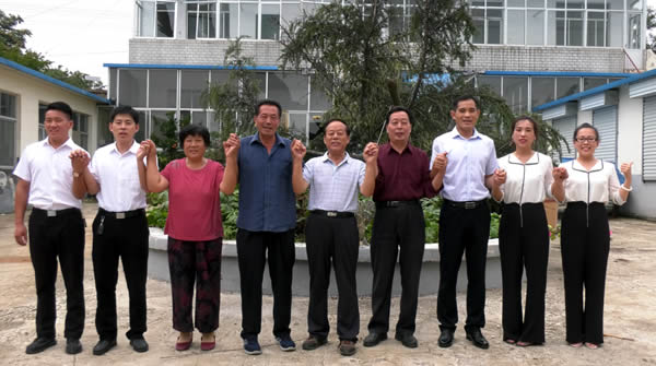 合影600