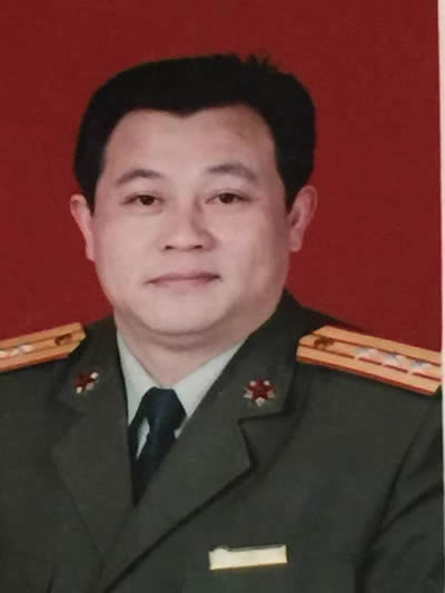戎装照400