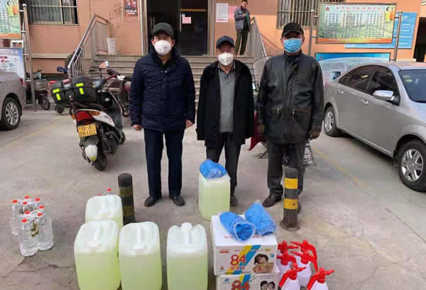 送消毒液600