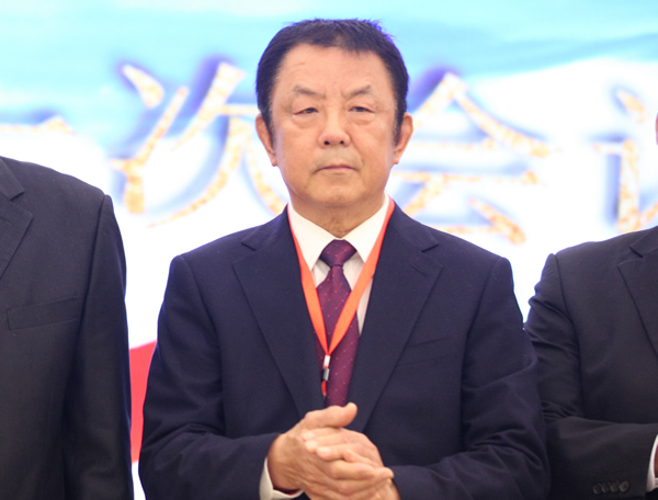 总支书记600