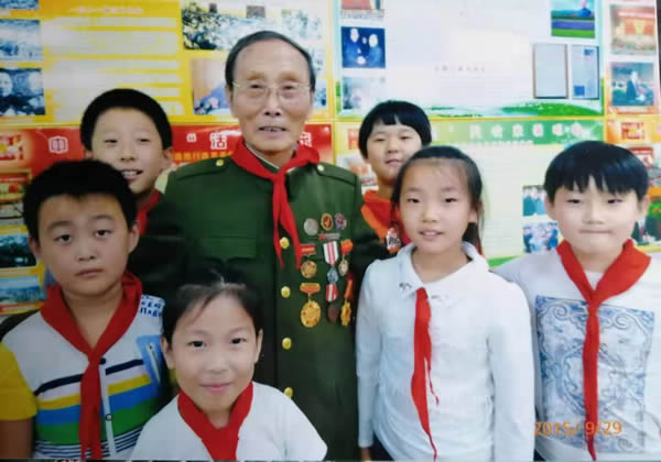 合影2-600