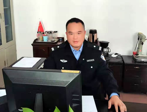 简彦忠500
