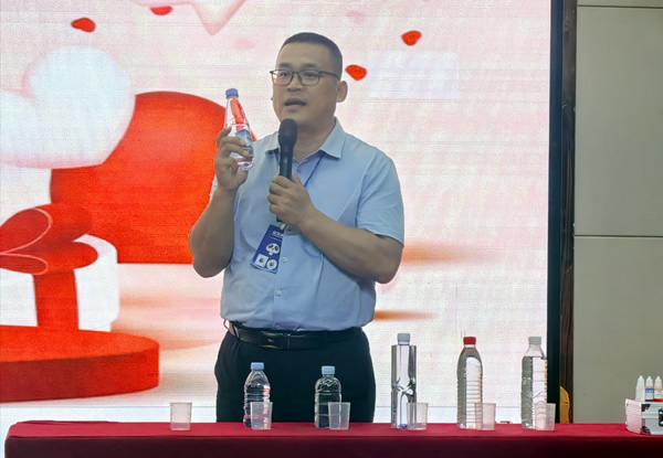 李凌云600